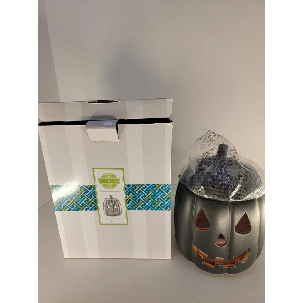 Retired Scentsy Jack Pumpkin Halloween Wax Warmer Full Size Tested Complete Box